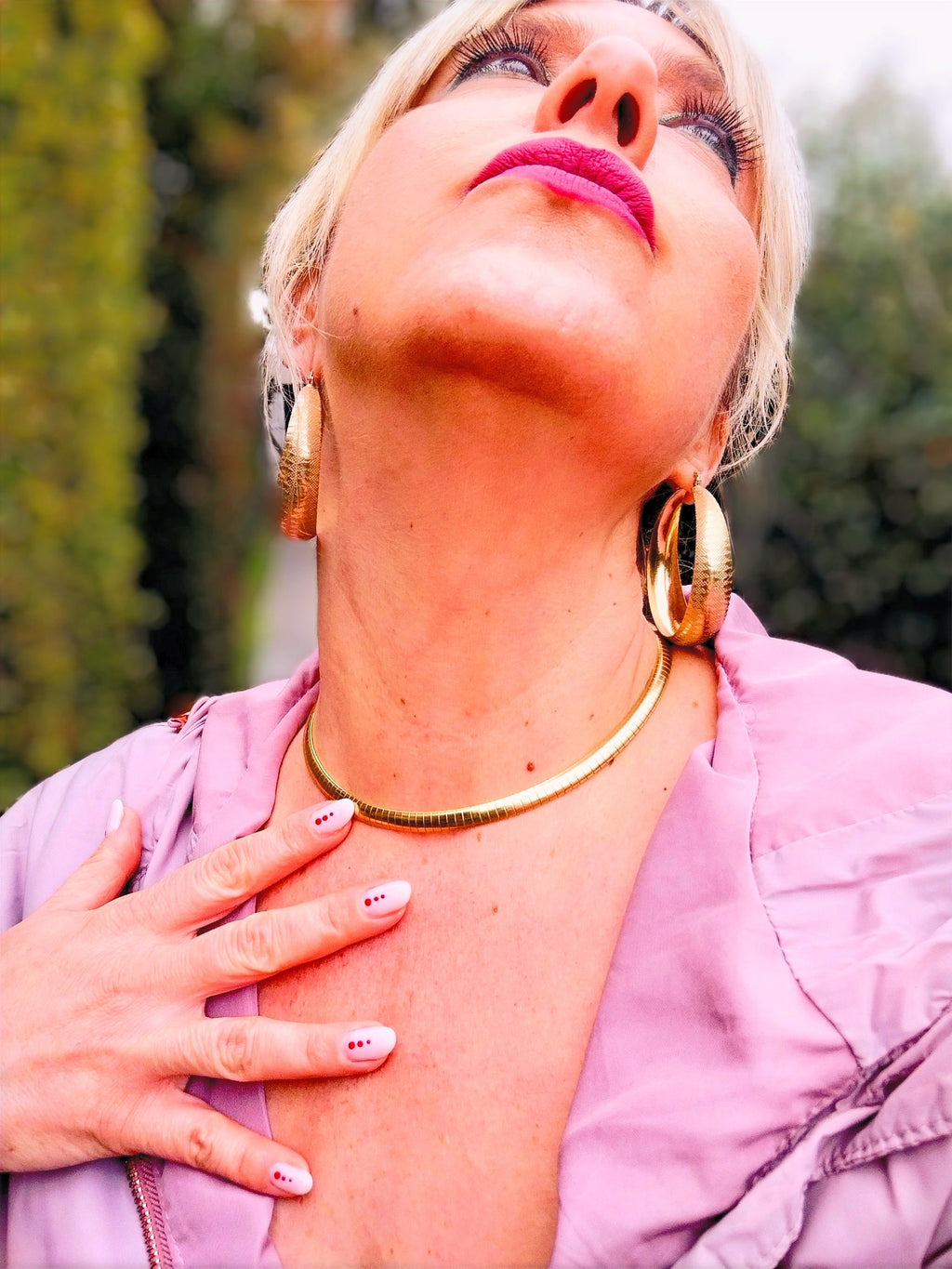 Gold Choker Necklace image 2