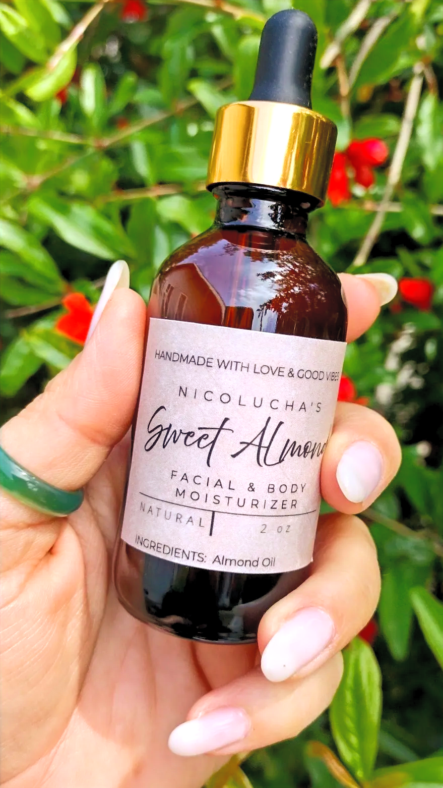 Sweet Almond Body Moisturizer Oil image 0